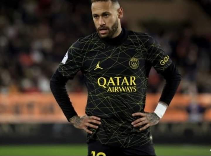 نيمار.. عرض مثير للرحيل عن سان جرمان