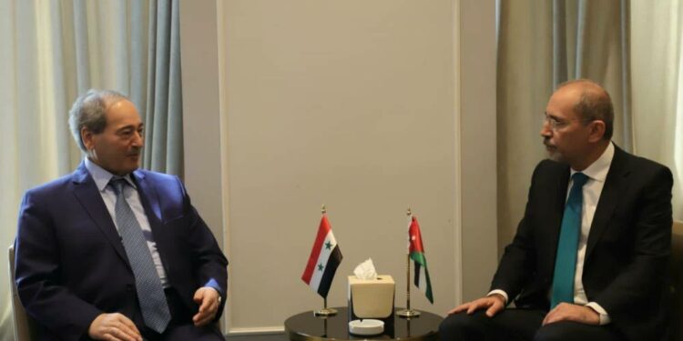 اجتماع عمّان: دعم سوريا وتمسك بمكافحة الإرهاب وعودة اللاجئين