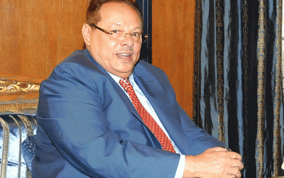 علي ناصر يعلن موقفه من قرار العليمي بشأن المبعدين الجنوبيين