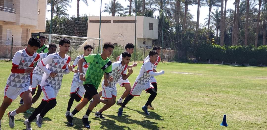منتخب الناشئين يواصل معسكره بالقاهرة..وترتيبات لمعسكرين ومباريات تجريبية في الدمام وقطر