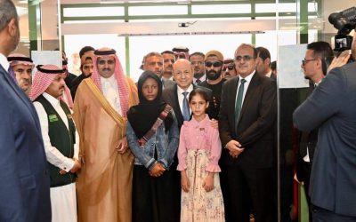 رئيس مجلس القيادة الرئاسي يفتتح مستشفى عدن العام