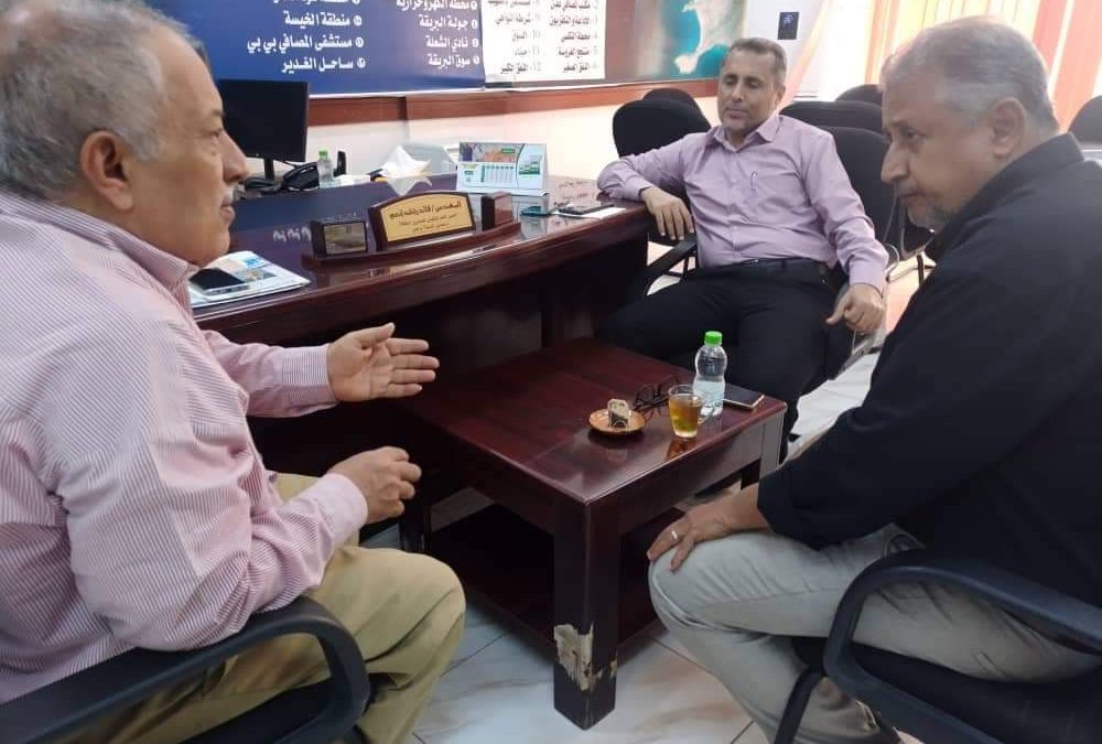 نقيب الصحفيين والإعلاميين الجنوبيين عيدروس باحشوان ثمن عاليا تعاون المدير التنفيذي لصندوق النظافة والتحسين للعاصمة عدن