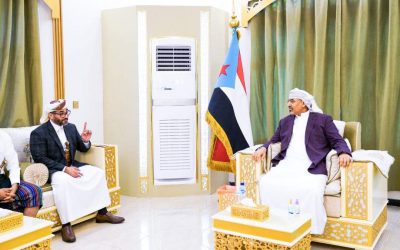 الرئيس القائد عيدروس الزُبيدي يستقبل السلطان إسكندر آل هرهرة