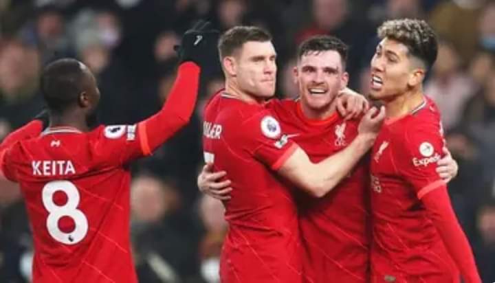 ليفربول يعلن رحيل 4 من نجومه نهاية الموسم الجاري