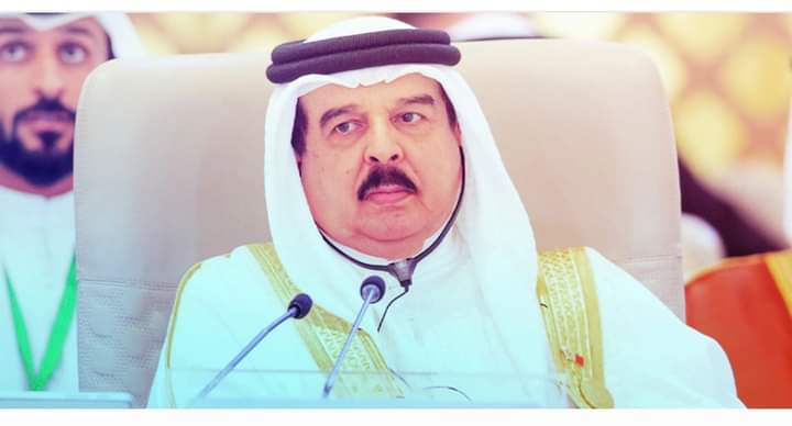 ملك البحرين : نهج السلام لا بديل عنه ونرحب بعودة سوريا الى الجامعة