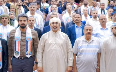 الرئيس القائد عيدروس الزُبيدي يشهد الحفل الفني الساهر بمناسبة الذكرى 29 لإعلان فك الارتباط