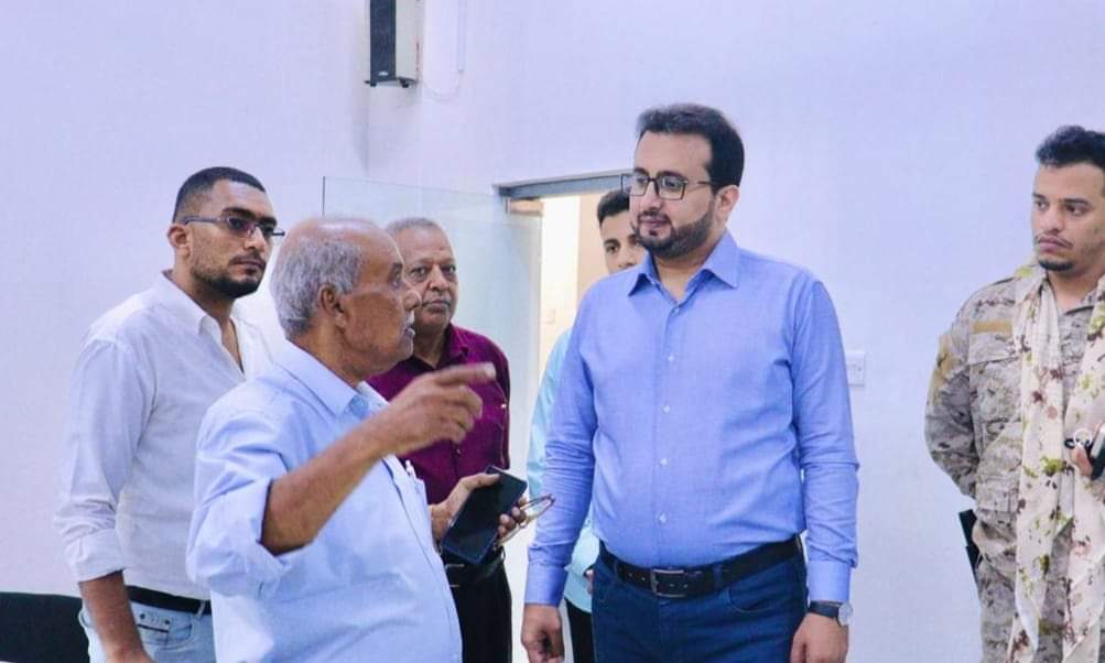 رئيس الهيئة الوطنية للإعلام الجنوبي يتفقد سير العمل في قطاع التدريب والتأهيل