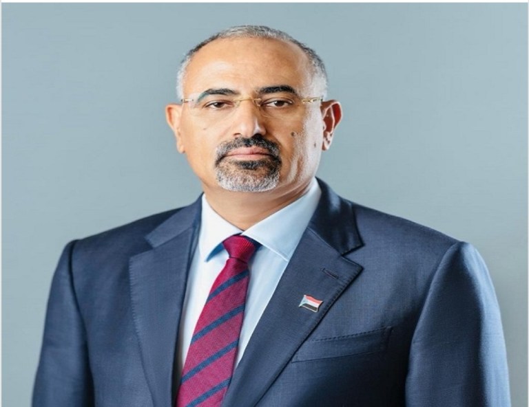 عاجل: الرئيس الزُبيدي يصدر 7 قرارات جديدة