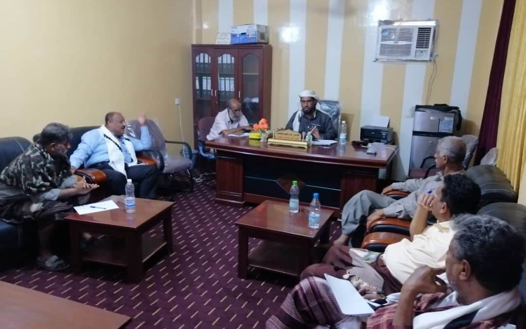 الهيئة الإدارية للسلطة المحلية خنفر تعقد إجتماعاً لإقرار عدداً من المواضيع المدرجة في جدول أعمالها