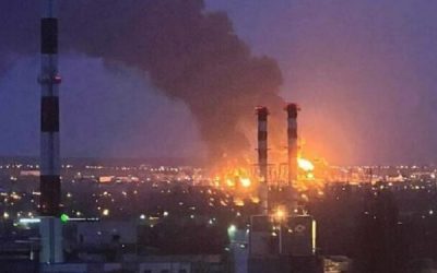 اندلاع نيران بمستودع نفط في فورونيج الروسية