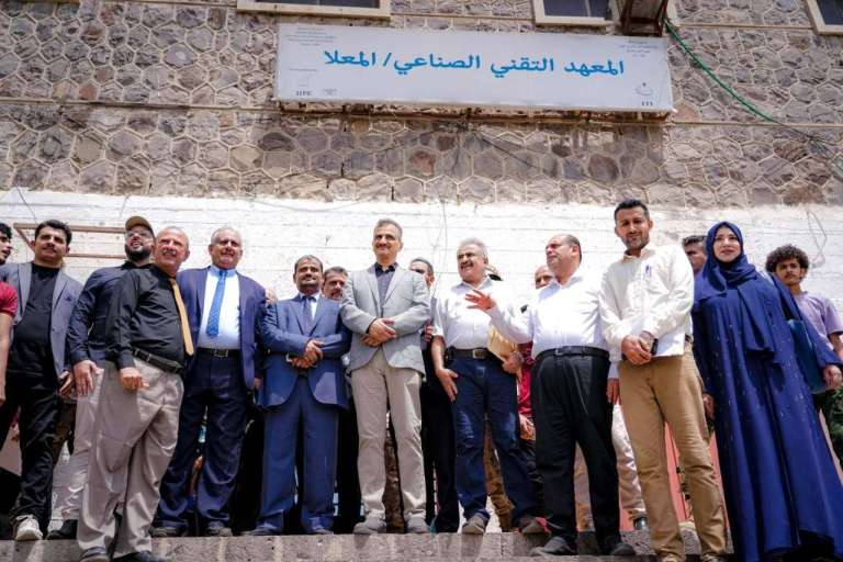 لملس يدشن المساق الثاني من مسار منحة المحافظ لتدريب 1000 شاب وشابة