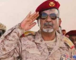 العميد المنهالي يعزّي في وفاة رئيس أركان حرب المنطقة العسكرية الثانية اللواء الركن عويضان سالم الجوهي