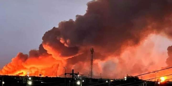حريق واشتباكات في مجمع اليرموك العسكري في السودان