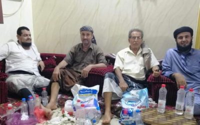 المستشار ناصر زيد اليوسفي وعدد من القيادات والشخصيات الاجتماعية يقدمون واجب العزاء بوفاة العميد ناصر عبدالله زين العطوي