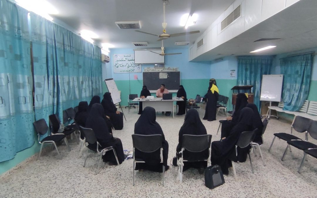 الدكتور الثرم يدشن الدورة التدريبية التأسيسية لمتطوعات صحة وتغذية المجتمع التي تنفذها المؤسسة الطبية الميدانية