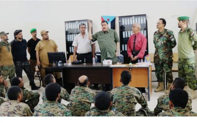 مدير أمن العاصمة عدن يُدشن إفتتاح الدورات التأهيلية والتدريبية لقوات الطوارئ والدعم الأمني
