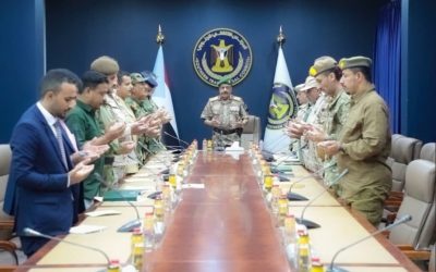 اللواء بن بريك يرأس اجتماعاً استثنائياً للقادة العسكريين والأمنيين الجنوبيين