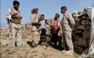 العميد الهدف يتفقد مواقع الأبطال المرابطين من اللواء المشاة الثاني بجبهة الضالع