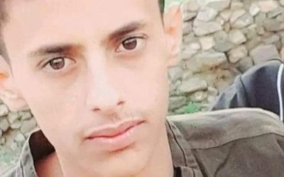 تصادم دراجتين ناريتين في رخمة يافع يودي بحياة شاب والآخر مغمى عليه-صور-