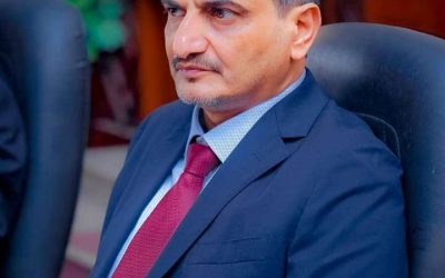 المحافظ لملس يُعزَّي المهندس نزار هيثم في وفاة والده السفير ناصر علي هيثم