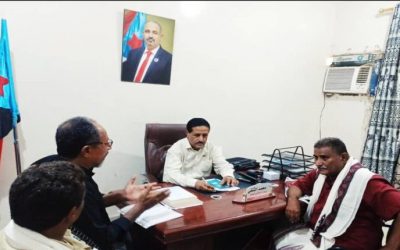 رئيس انتقالي أبين يلتقي لجنة متابعة الخدمات بمديرية زنجبار