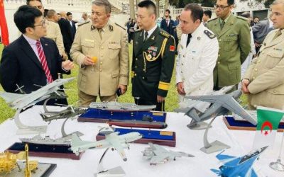 الصين تقدم عرضا مذهلا في الجزائر لأحدث أسلحتها المتطورة بينهاطائرات الجيل الخامس