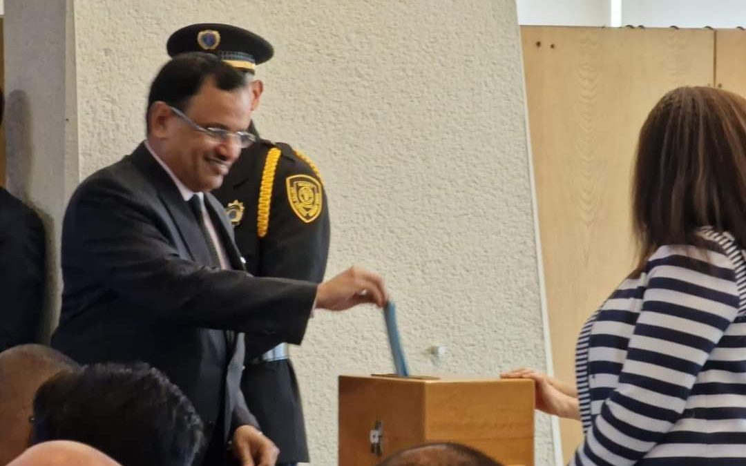 الوزير السقطري يدلي بصوته في انتخاب المدير العام لمنظمة الأمم المتحدة للأغذية والزراعة (الفاو)