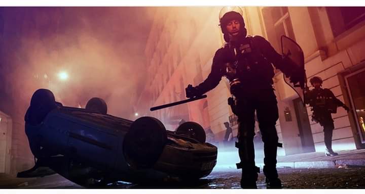 فرنسا تعتقل 719 شخصا في ليلة الاحتجاجات الخامسة