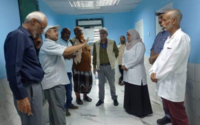 مدير عام مستشفى الصداقة تستقبل مهندسين من وزارة الصحة ومنظمة الصحة العالمية