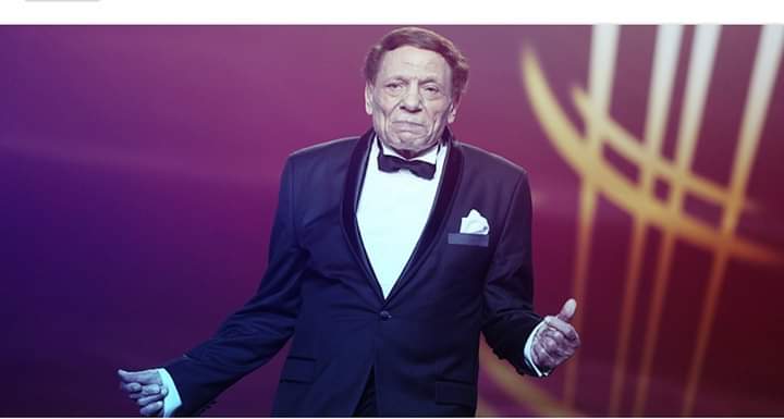 عرض فيلم وثائقي عن مسيرة عادل إمام