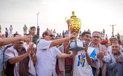 القائم بأعمال المحافظ… يكرم الابطال بالكوؤس والجوائز المالية في ختام بطولة أندية شباب المحافظة لكرة القدم