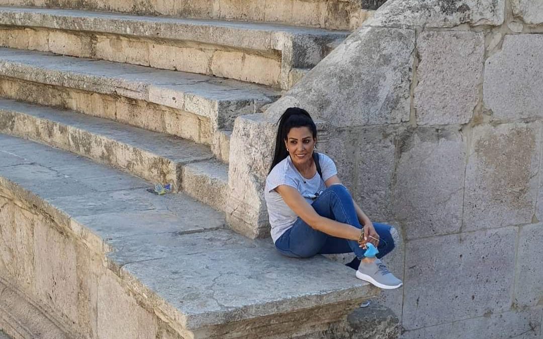 وفاة الممثلة العراقية ميلاد سري بعد صراع مع السرطان