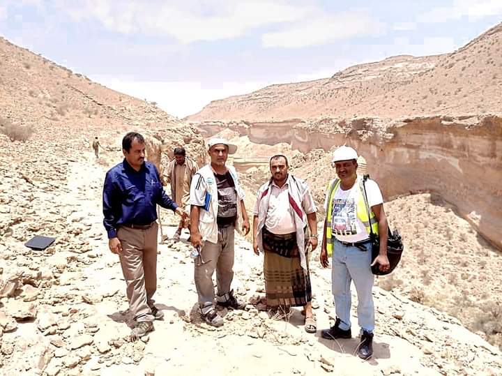 الوكيل الطوسلي يشرف على تسليم مشروع إنشاء سد حلوم جردان إلى المقاول المنفذ للمشروع..