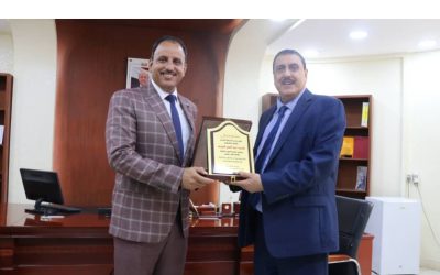 مدير أمن عدن يُكرّم مستشار الشرطة في البرنامج الإنمائي للأمم المتحدة (UNDP)