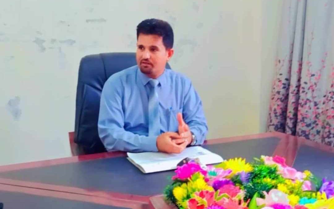 مدير إعلام أبين يعزي بوفاة الشخصية الإجتماعية الشيخ علي احمد المجعلي