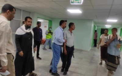 مدير عام مديرية خنفر “اليوسفي” يقوم بزيارة هيئة مستشفى الرازي العام أبين