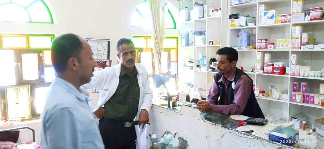 إدارة مكتب الصحة والسكان رصد ومدير المنشآت الطبية والصحية الخاصة ابين ينفذان نزول بيافع رصد