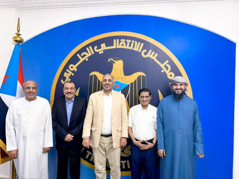 قيادي جنوبي يفجرها : “الانتقالي وجد ليبقى” ولم تستفيدوا مما جرى بعدن وسقطرى وشبوة.. نفذ الصبر