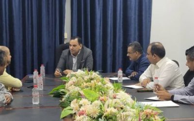 اجتماع يناقش تنفيذ حكم المحكمة التجارية ببيع جميع السفن الجانحة والمتهالكة بحوض ميناء عدن