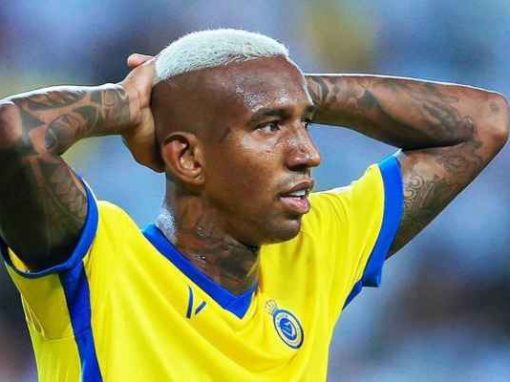 النصر يعرض نجمه على برشلونة