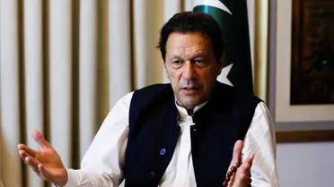 وقف مؤقت لمحاكمة عمران خان في اتهامات بيع هدايا حكومية