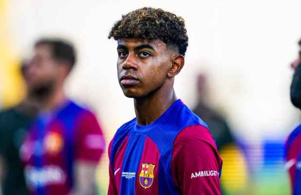 رقم مميز لنجم برشلونة الشاب يامال
