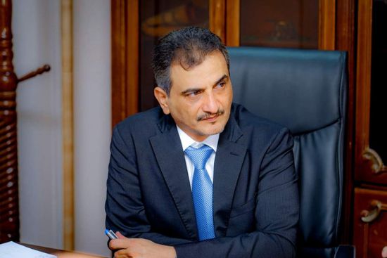 لملس يُعزّي الإعلامي منصور صالح بوفاة والدته
