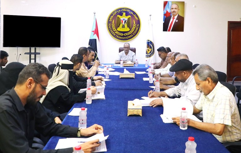 برئاسة الجعدي.. امانة الانتقالي تعقد اجتماعها الدوري وهذه أبرز الملفات المطروحة