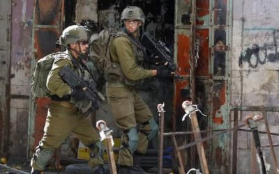 مقتل فلسطيني وإصابة 8 آخرين في مداهمة إسرائيلية بالضفة الغربية