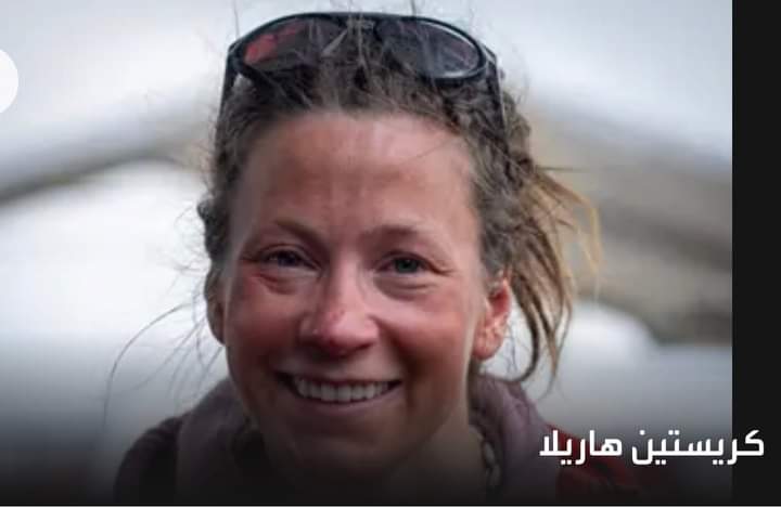 متسلقة مرت بجانب مرشد يحتضر وواصلت سيرها.. لتحطم رقما قياسيا