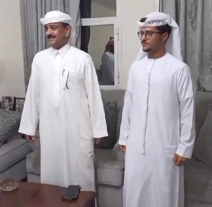 المحافظ ابن الوزير يستقبل الطالب عبدالعزيز القفان الحاصل على المركز الأول في امتحانات الثانوية العامة..  مكتب الإعلام