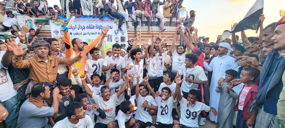 فريق شباب عياذ يتوج بطلًا لدوري ملتقى جردان الرياضي