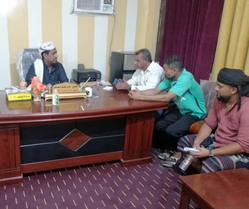 مدير عام خنفراليوسفي يلتقي برئيس نادي الفجر الجديد