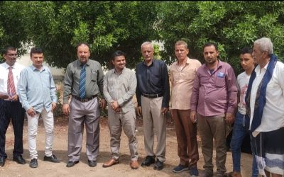 مدير عام الشيخ عثمان يسلم مشروع إضافة ( 5 ) فصول وبناء غرفة المدرسين مع الملحقات بثانوية النهضة للجهة المنفذة